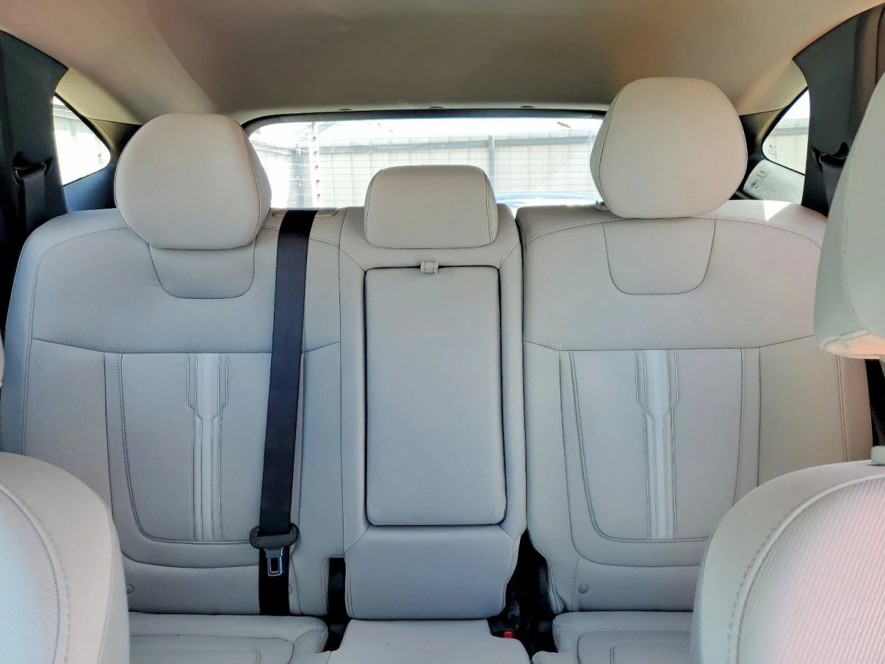 Hyundai Tucson * SEL* ПОДГРЕВ* NAVI* LED* , снимка 10 - Автомобили и джипове - 53936312