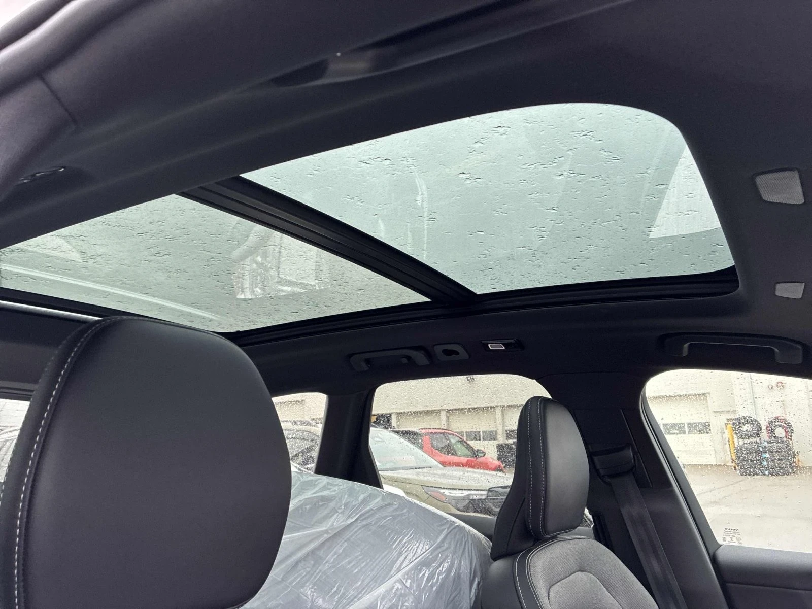 Volvo XC60 R-Design B6 2022* ������� SUV | 2 ��������� ������ | Mobile.bg � ����������� 11