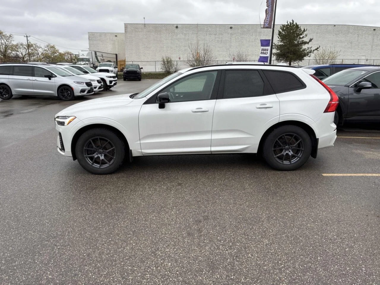 Volvo XC60 R-Design B6 2022* ������� SUV | 2 ��������� ������ | Mobile.bg � ����������� 5