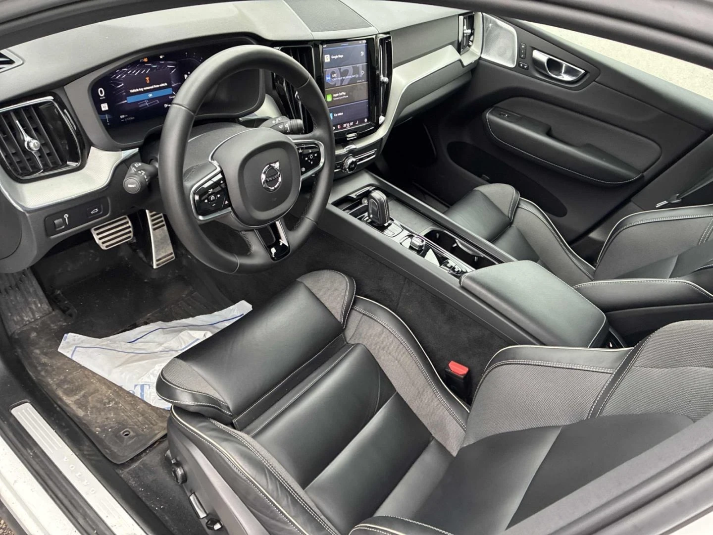 Volvo XC60 R-Design B6 2022* ������� SUV | 2 ��������� ������ | Mobile.bg � ����������� 6