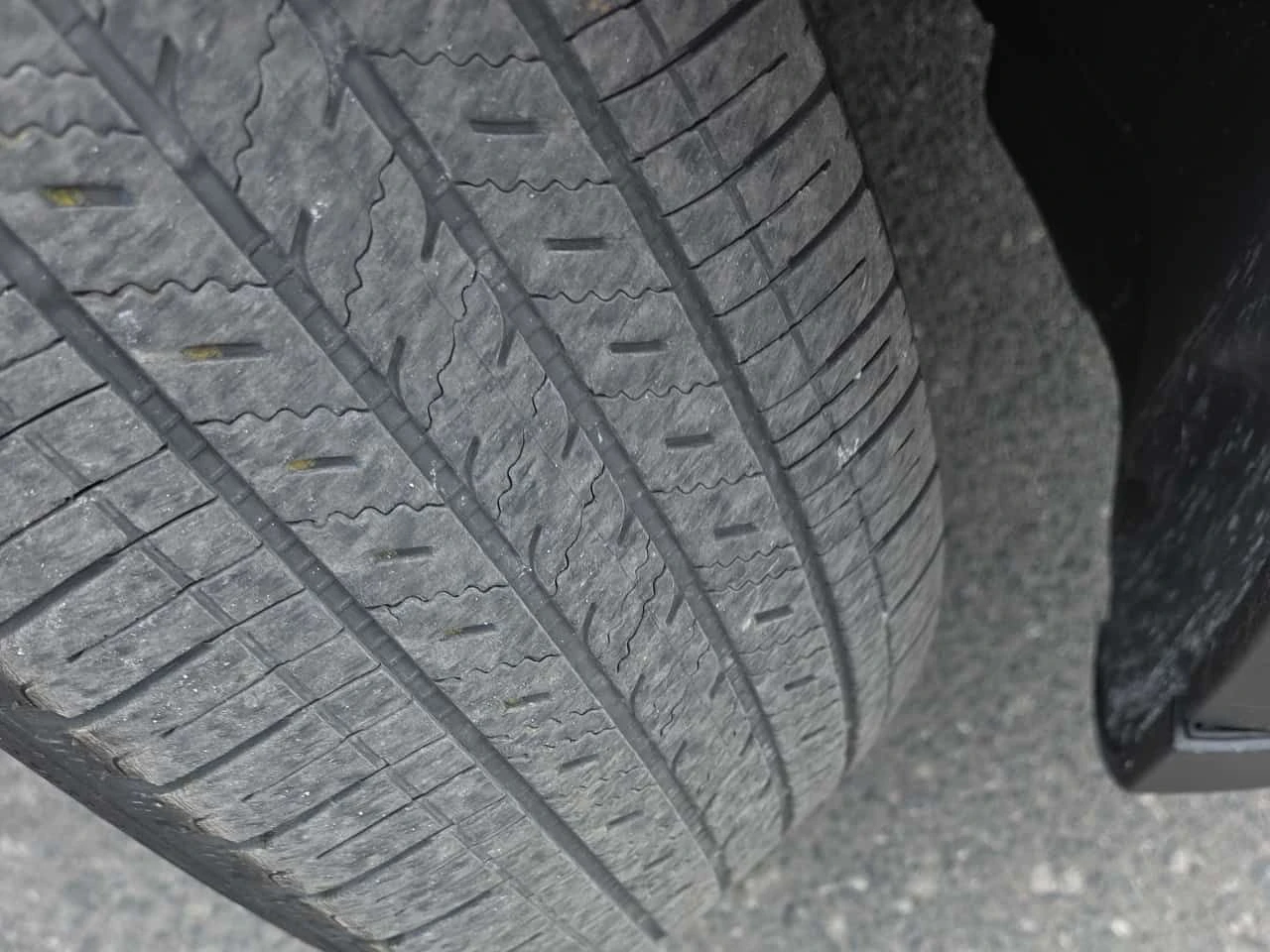 Mercedes-Benz GLC 300 2 КЛЮЧА * ПОДГРЕВИ * ПАНО * KEYLESS * CARFAX, снимка 15 - Автомобили и джипове - 54840622