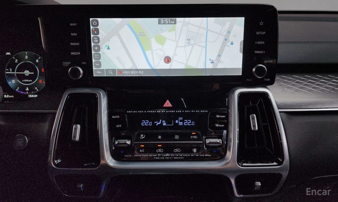 Kia Sorento, снимка 12 - Автомобили и джипове - 54931928