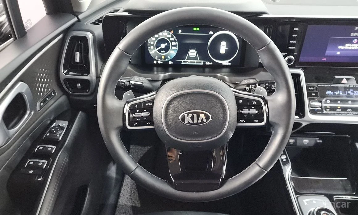 Kia Sorento, снимка 13 - Автомобили и джипове - 54931928