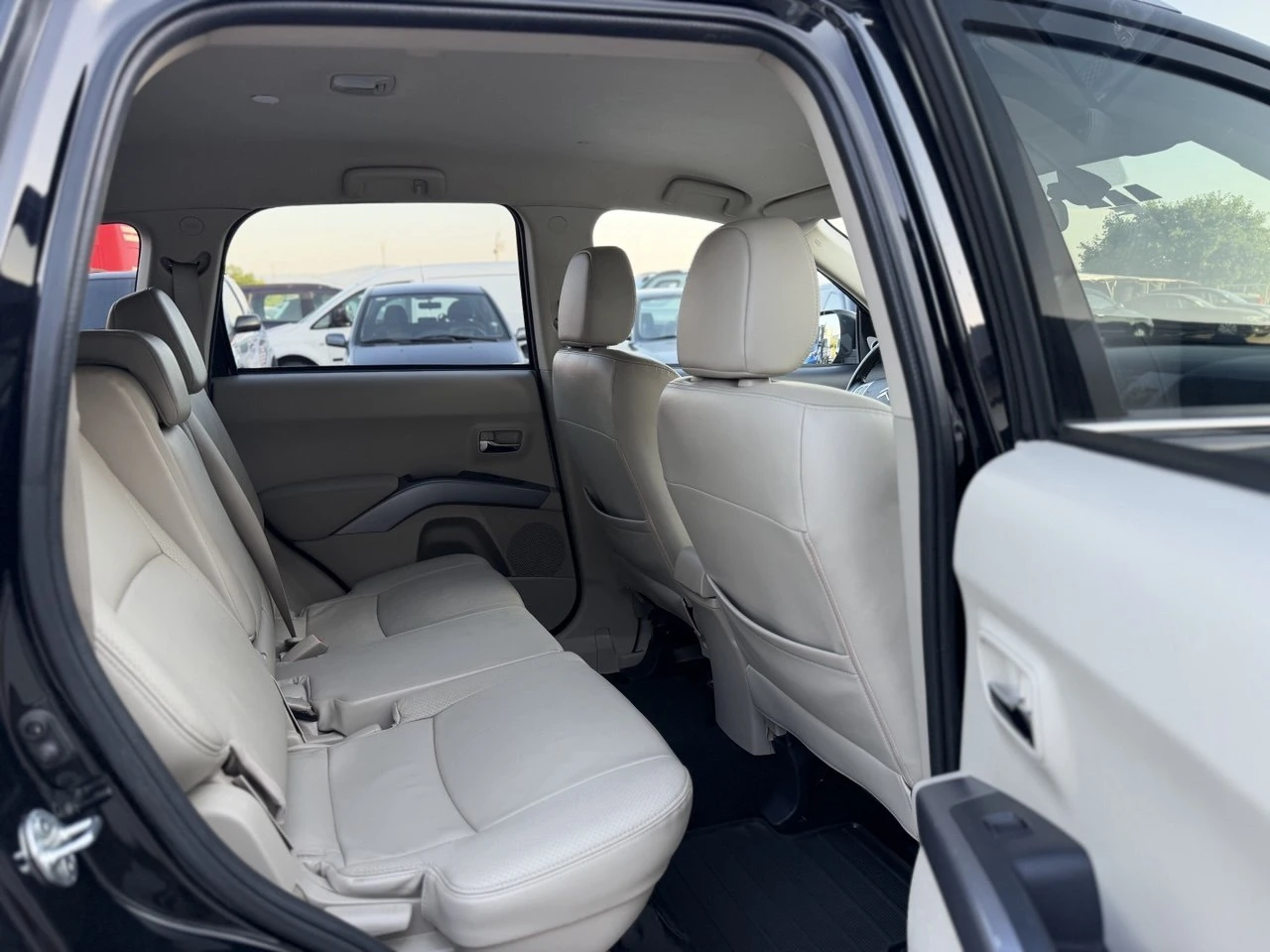 Citroen C-Crosser 2.2HDi АВТОМАТ 7М CAMERA 4x4, снимка 12 - Автомобили и джипове - 55100667