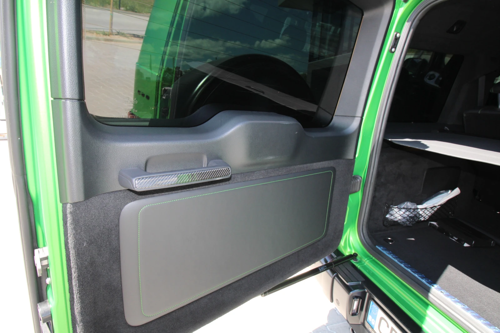 Mercedes-Benz G 63 AMG = MGT Select 2 = , снимка 17 - Автомобили и джипове - 55260947