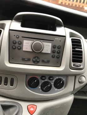 Opel Vivaro 2, 0tdi.214x.km.Klima.Две странични врати, MAXI Ба, снимка 10