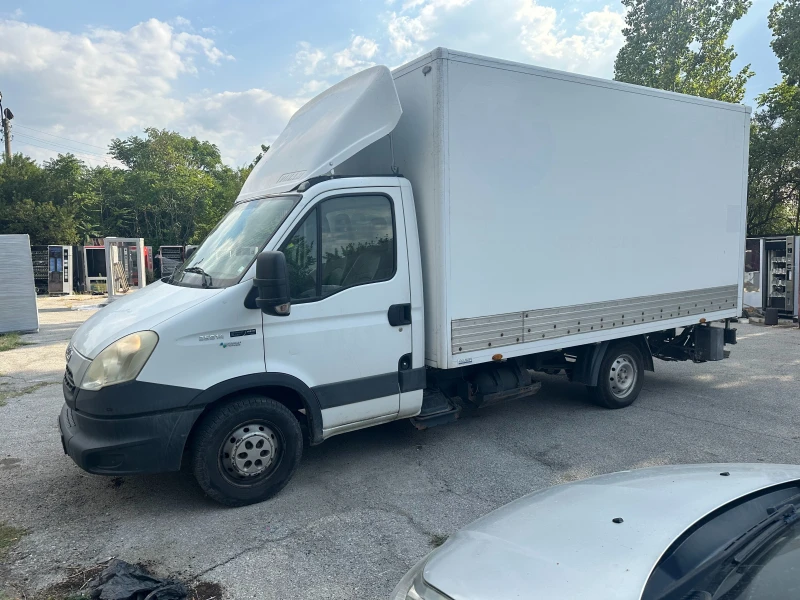 Iveco Daily, снимка 1 - Бусове и автобуси - 48574324