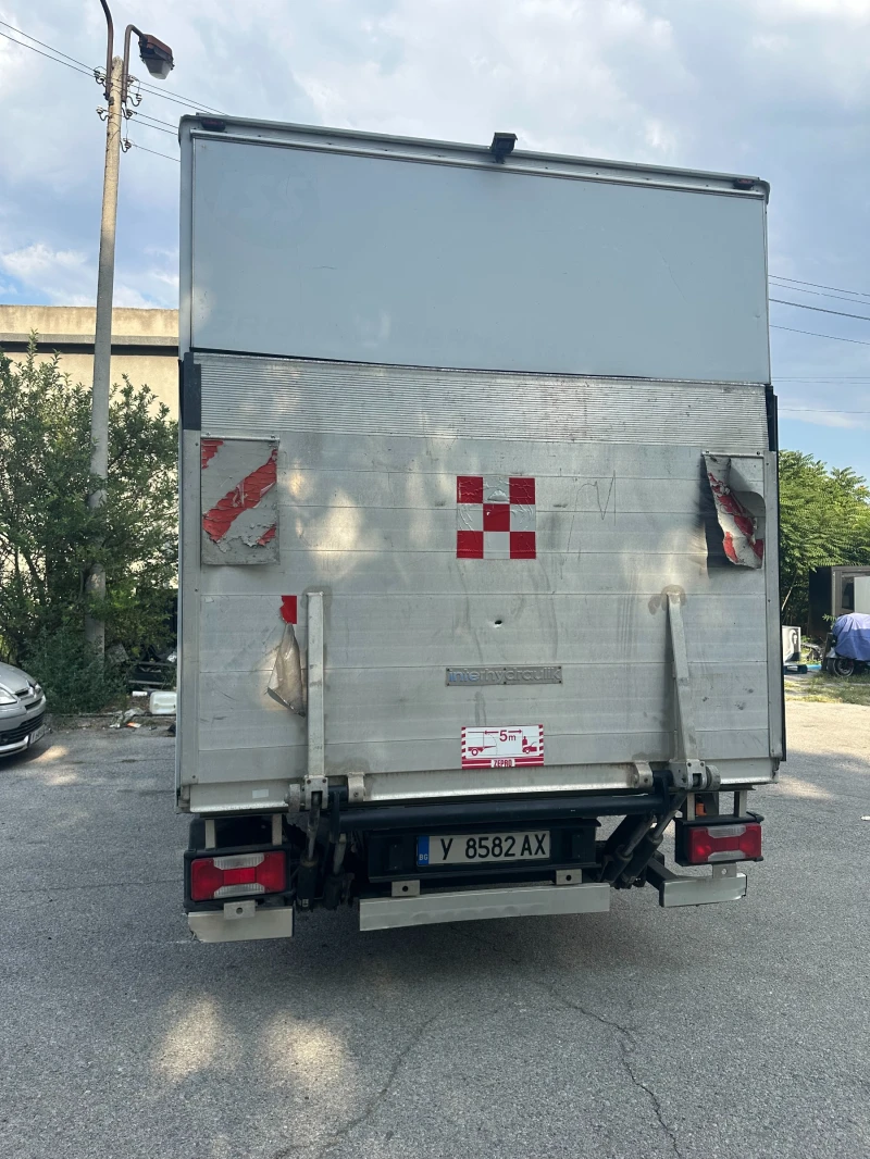 Iveco Daily, снимка 4 - Бусове и автобуси - 48574324