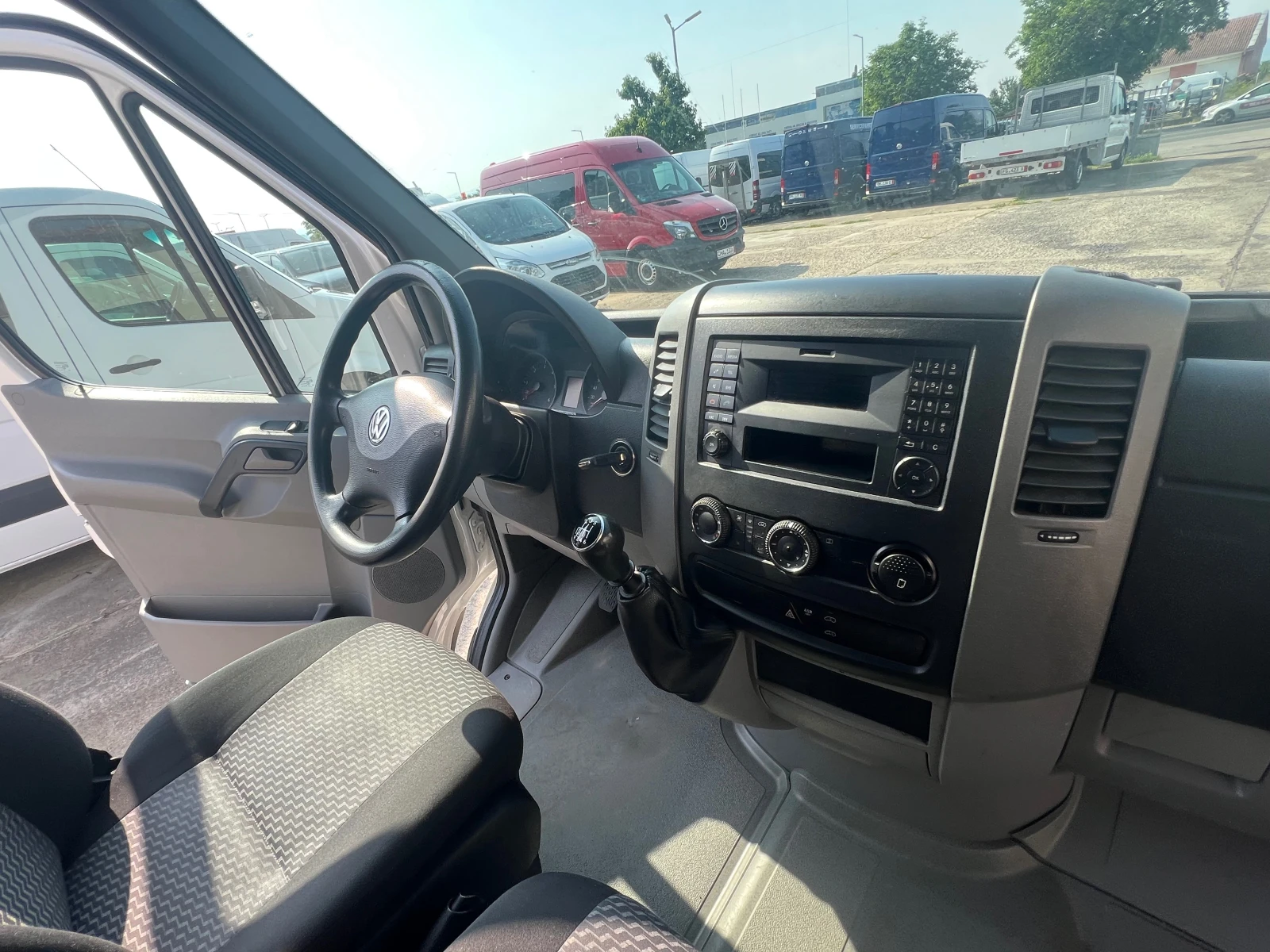 VW Crafter 2.0 TDI MAXI , КЛИМА  - изображение 8