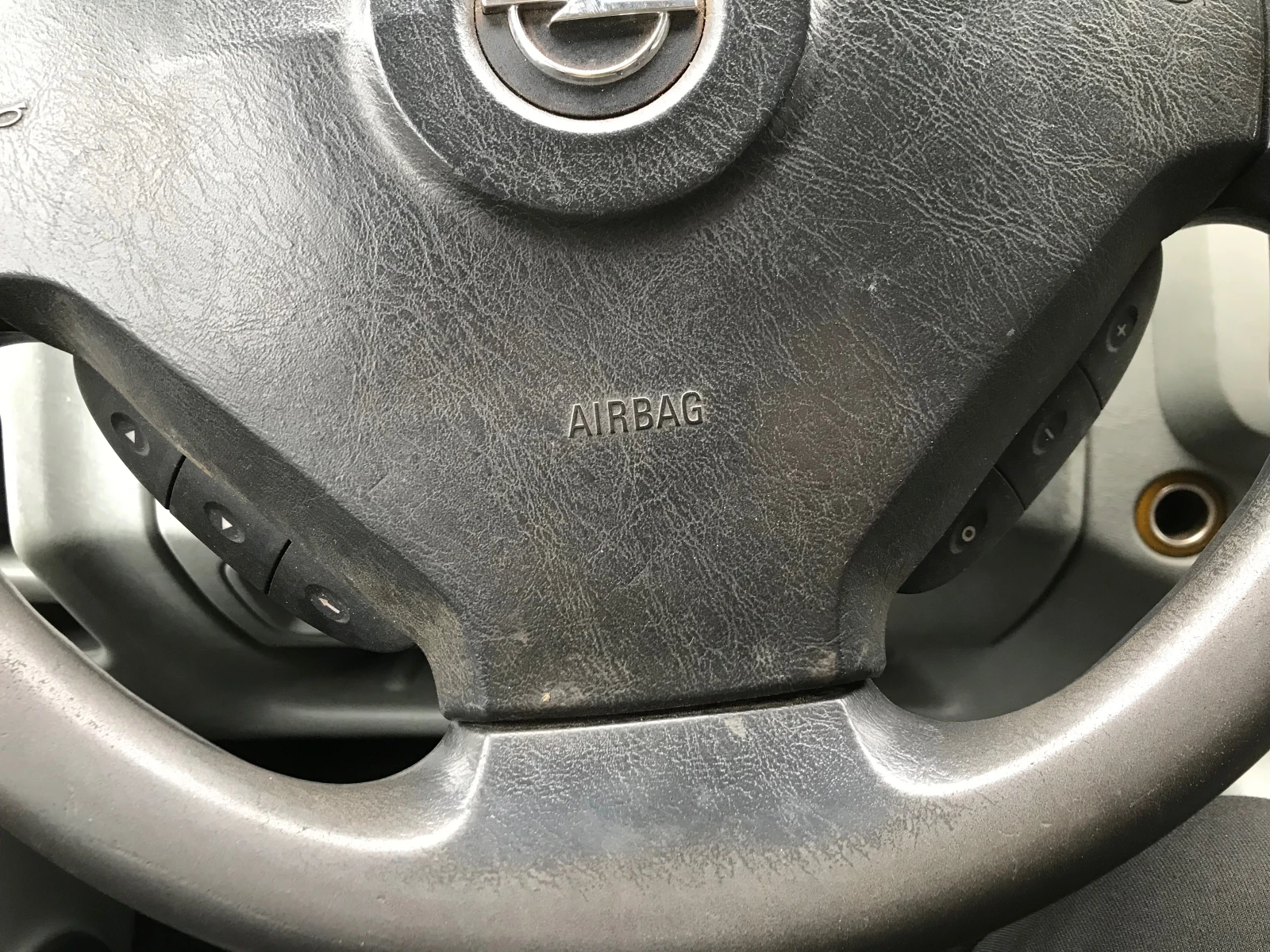 Opel Vivaro 2, 0tdi.214x.km.Klima.Две странични врати, MAXI Ба, снимка 13 - Бусове и автобуси - 54095014