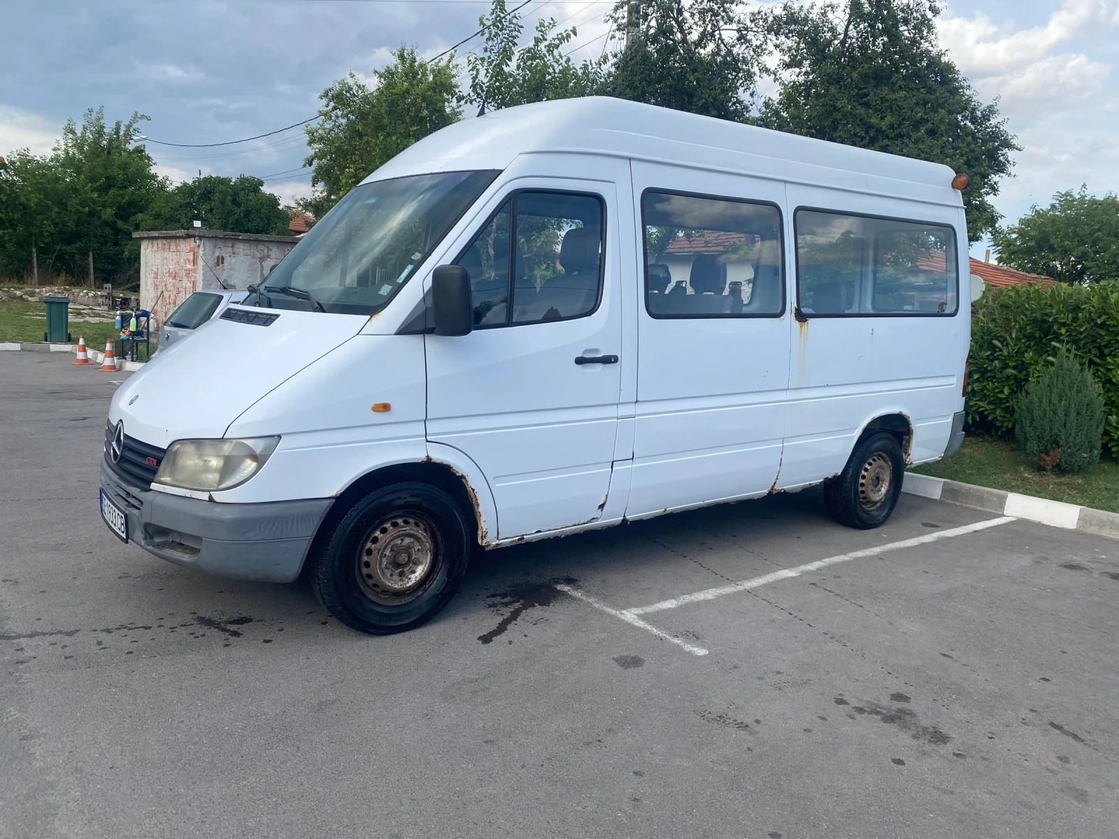 Mercedes-Benz Sprinter 208 2.2 CDI 8+ 1, снимка 2 - Бусове и автобуси - 55208111