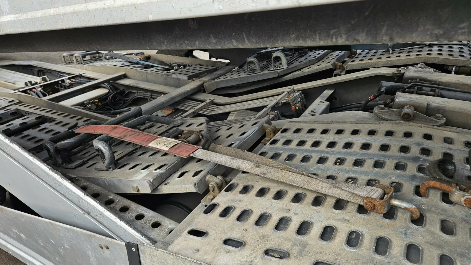 Mercedes-Benz Actros Actros 1841 ls, снимка 6 - Камиони - 56023514