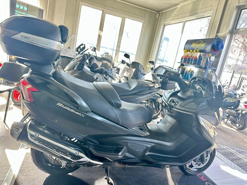 Suzuki Burgman 650i ABS 05.2018г., снимка 16 - Мотоциклети и мототехника - 52401043