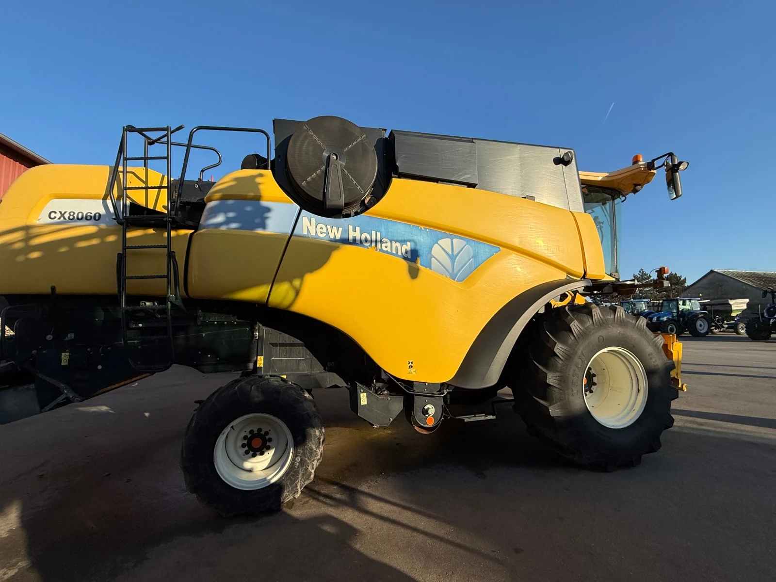 Комбайн New Holland CX8060 - изображение 7