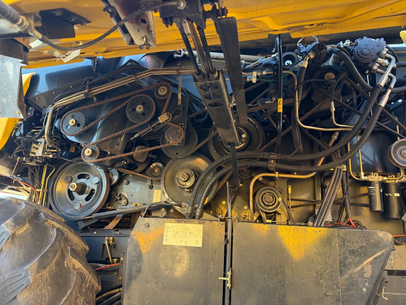 ������� New Holland CX8060 | Mobile.bg � ����������� 11