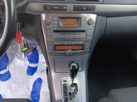 Toyota Avensis 2.0i 147кс Automat, снимка 12