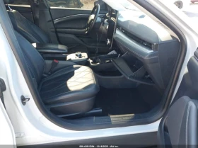 Ford Mustang Mach-E Select RWD, снимка 5