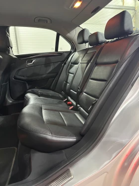 Mercedes-Benz E 220 undefined | Auto.bg — изображение 12