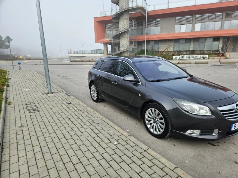 Opel Insignia, снимка 8 - Автомобили и джипове - 49038239