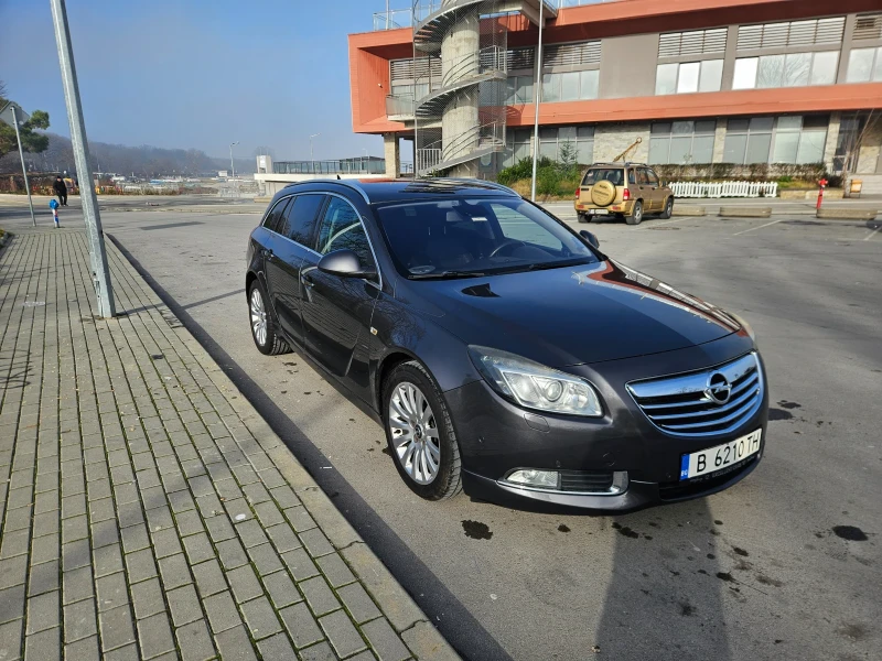 Opel Insignia, снимка 12 - Автомобили и джипове - 49038239