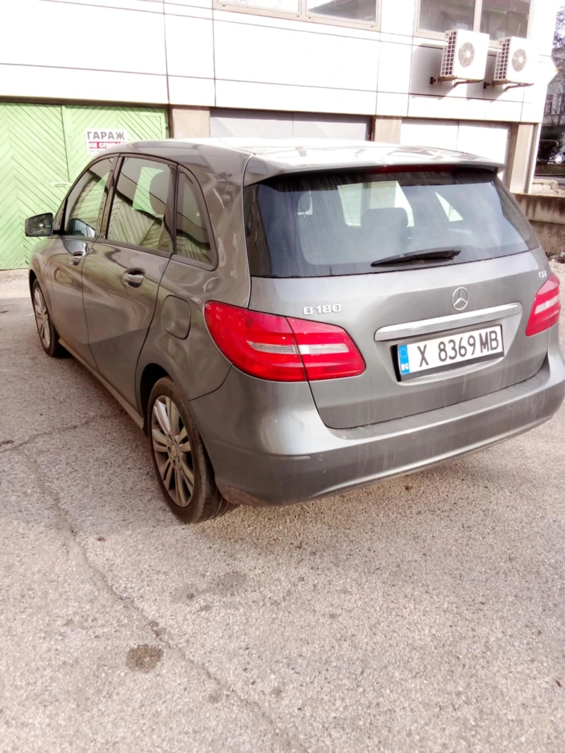 Mercedes-Benz B 180, снимка 7 - Автомобили и джипове - 48601712