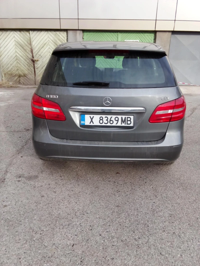 Mercedes-Benz B 180, снимка 6 - Автомобили и джипове - 48601712