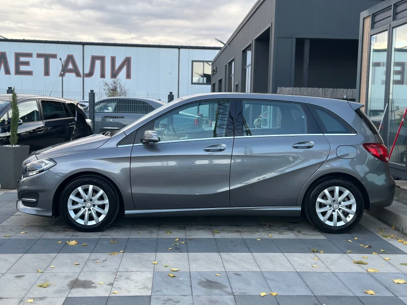 Mercedes-Benz B 180 * Facelift* АВТОМАТИК* 2016г.* СЕРВИЗНА ИСТОРИЯ* , снимка 6 - Автомобили и джипове - 52413913