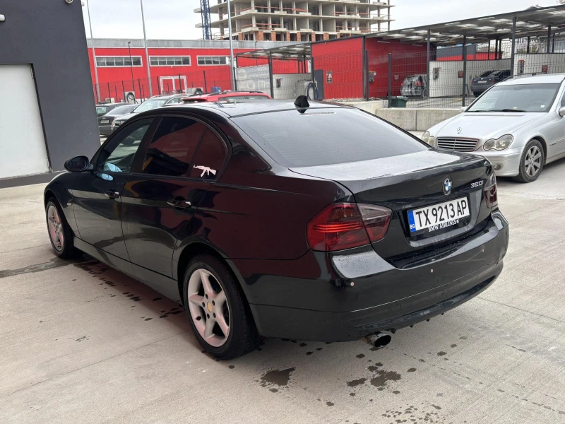 BMW 320 Автомат, снимка 5 - Автомобили и джипове - 52713388