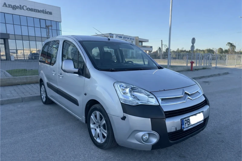 Citroen Berlingo 1.6hdi, снимка 2 - Автомобили и джипове - 52884147