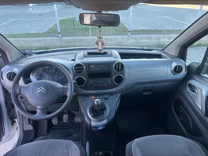 Citroen Berlingo 1.6hdi, снимка 5 - Автомобили и джипове - 52884147