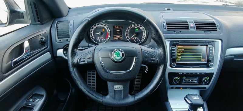 Skoda Octavia 2.0TDI V//RS Facelift * Xenon* DSG* Navi* Bluetoot, снимка 9 - Автомобили и джипове - 53395479
