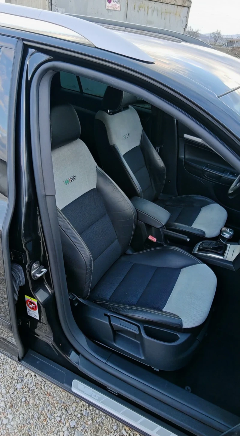 Skoda Octavia 2.0TDI V//RS Facelift * Xenon* DSG* Navi* Bluetoot, снимка 13 - Автомобили и джипове - 53395479