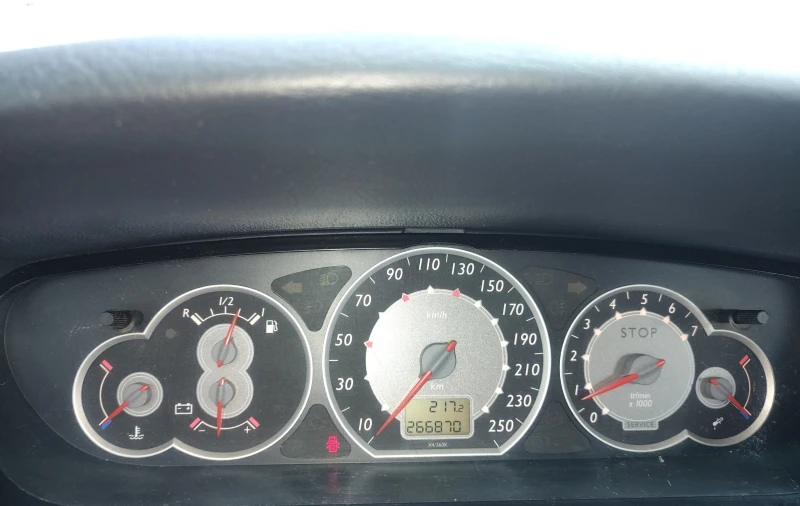 Citroen C5, снимка 13 - Автомобили и джипове - 53405809