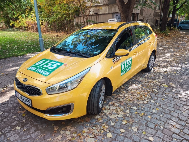 Kia Ceed SW, снимка 5 - Автомобили и джипове - 53412188
