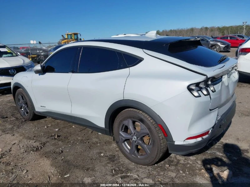 Ford Mustang Mach-E Select RWD, снимка 3 - Автомобили и джипове - 53587225