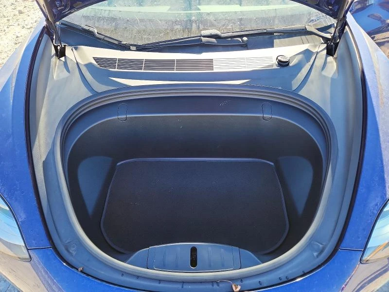 Tesla Model 3 DUAL MOTOR LONG RANGE AWD, снимка 11 - Автомобили и джипове - 54565070