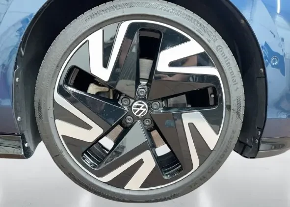 VW ID.7 86 kWh 4Motion = GTX = Premium Гаранция, снимка 5 - Автомобили и джипове - 55035676