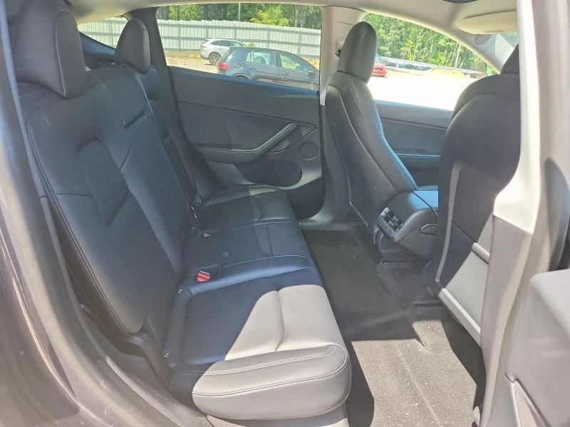 Tesla Model Y LONG RANGE AWD| FSD3, снимка 10 - Автомобили и джипове - 55927527