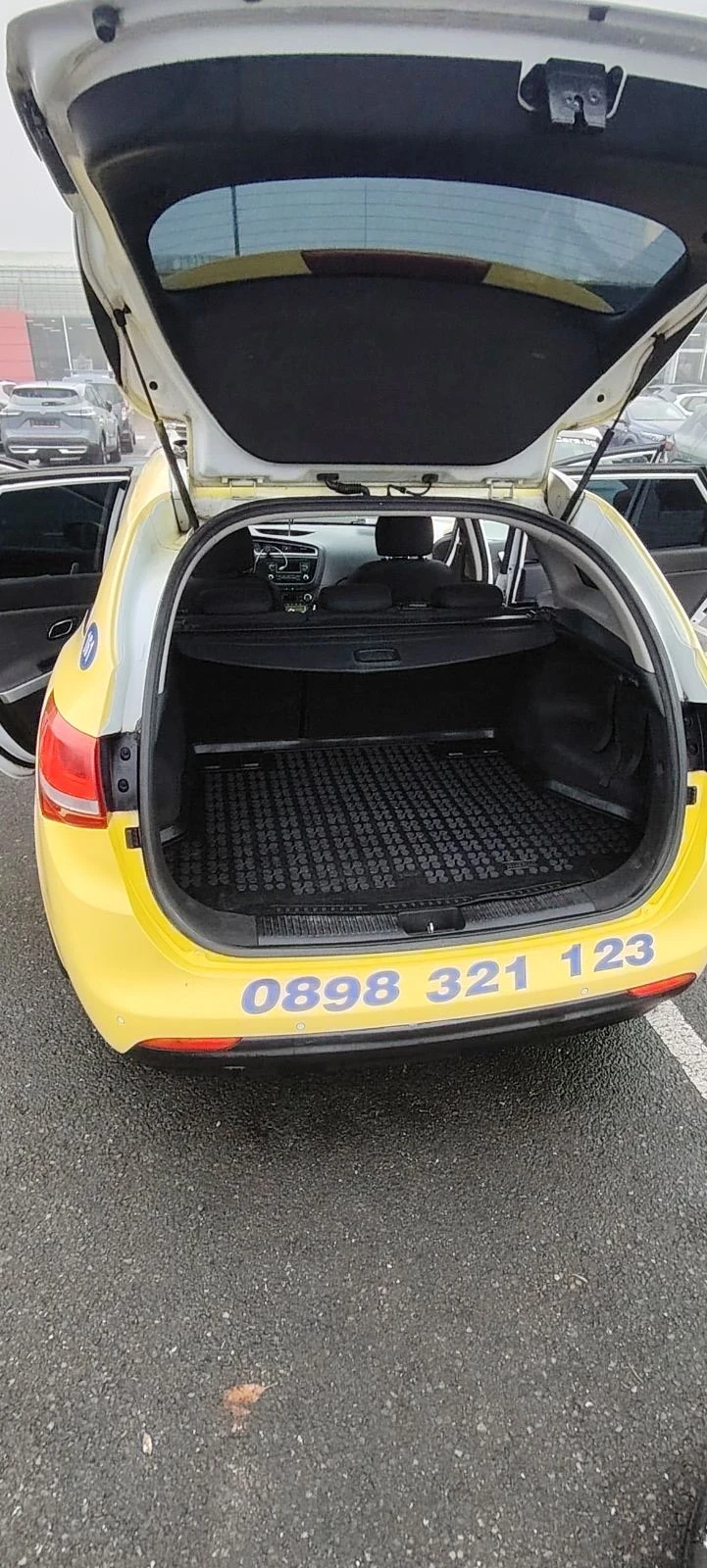 Kia Ceed, снимка 13 - Автомобили и джипове - 56616667