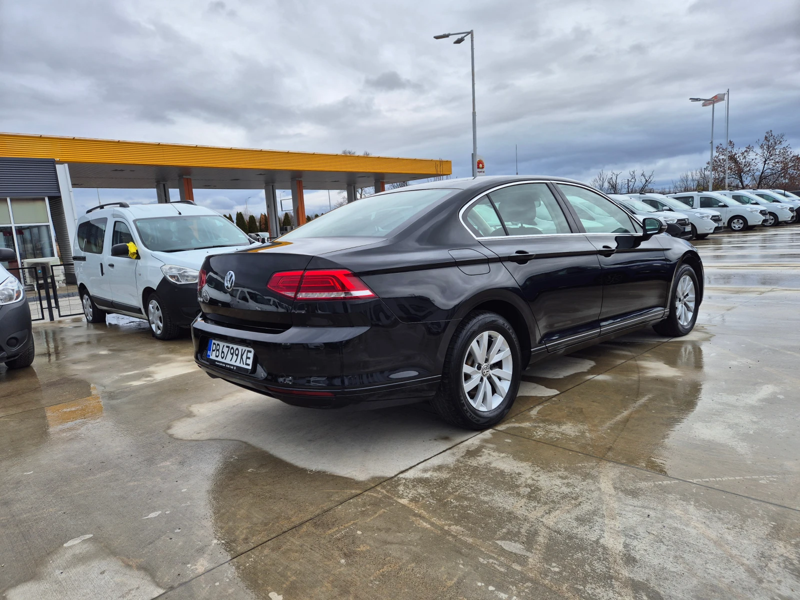 VW Passat COMFORTLINE-С-Гаранция-2.0 TDI DSG - изображение 5