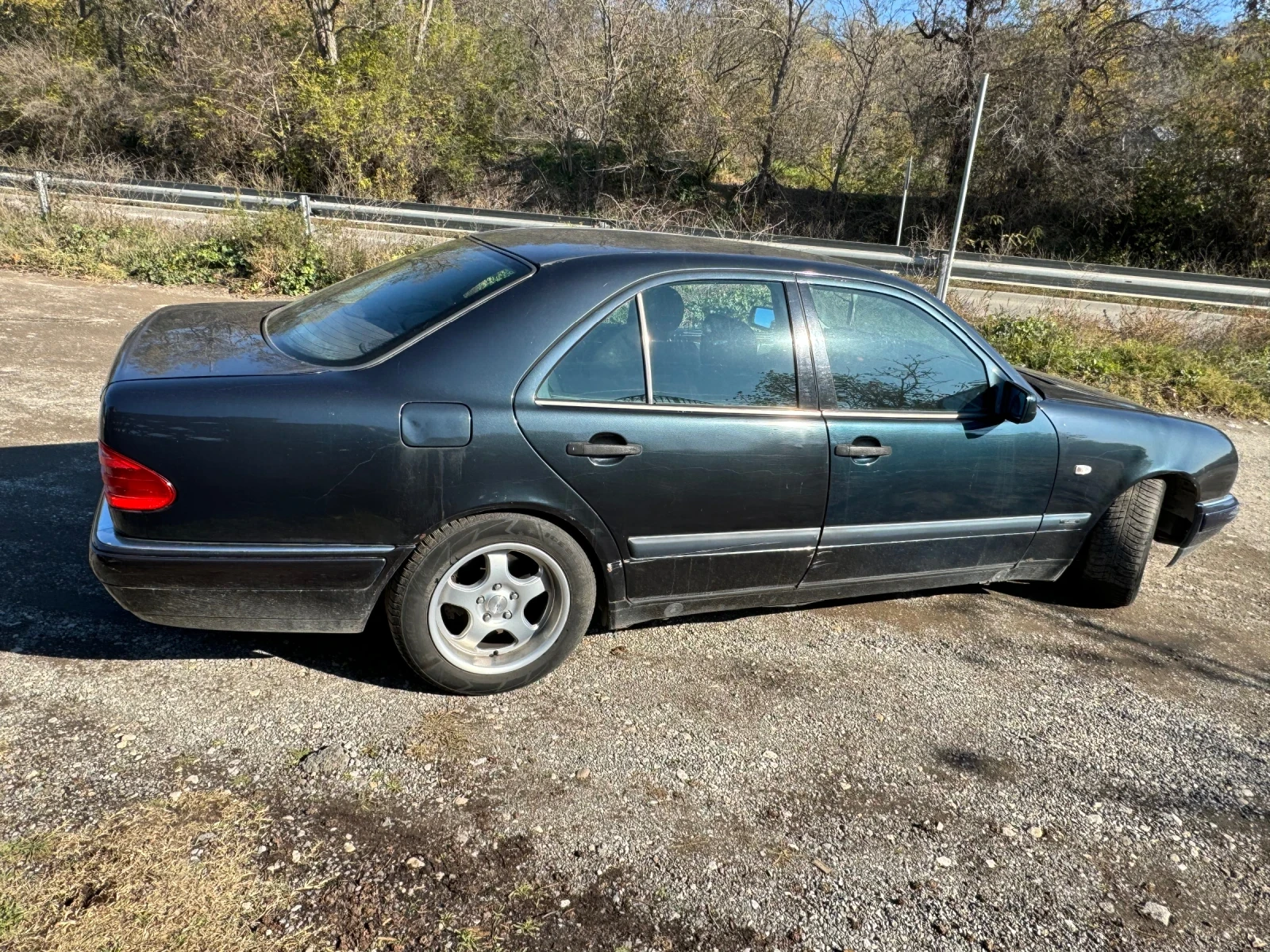 Mercedes-Benz E 220 Cdi - изображение 5