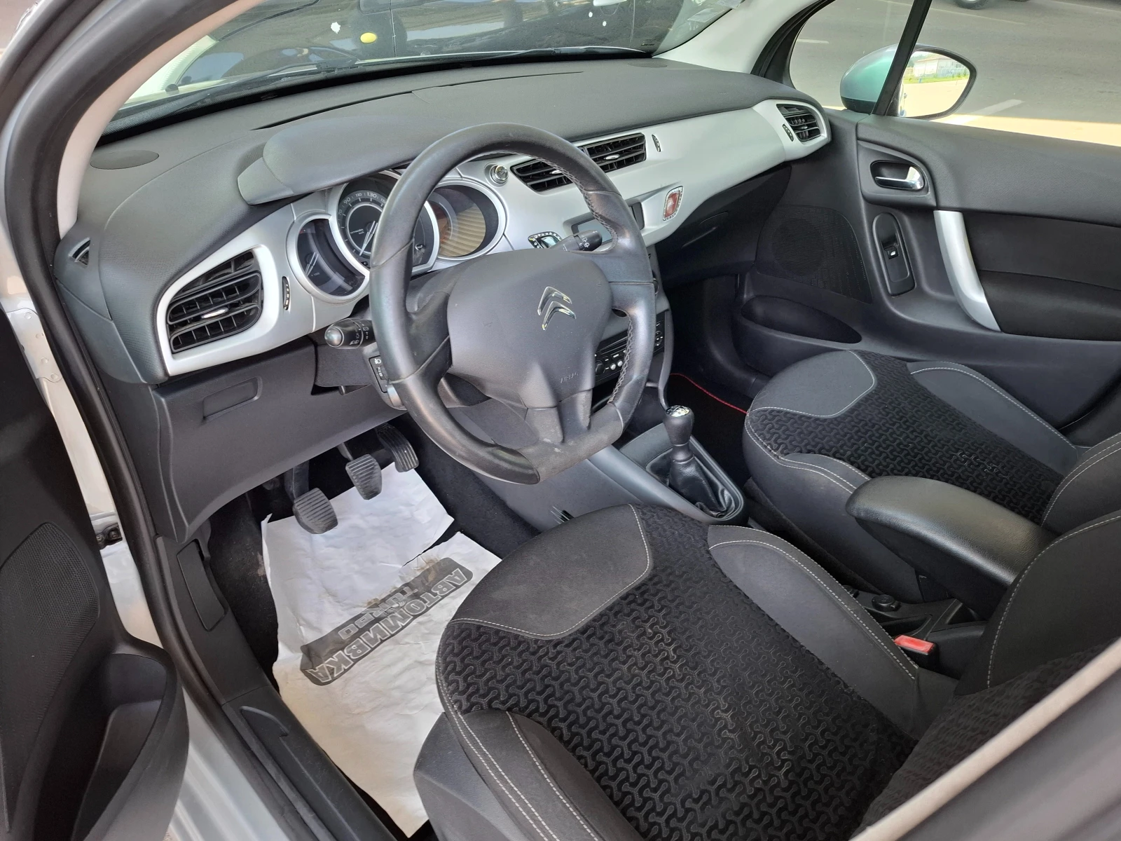 Citroen C3 1.4 HDi КЛИМА - изображение 5