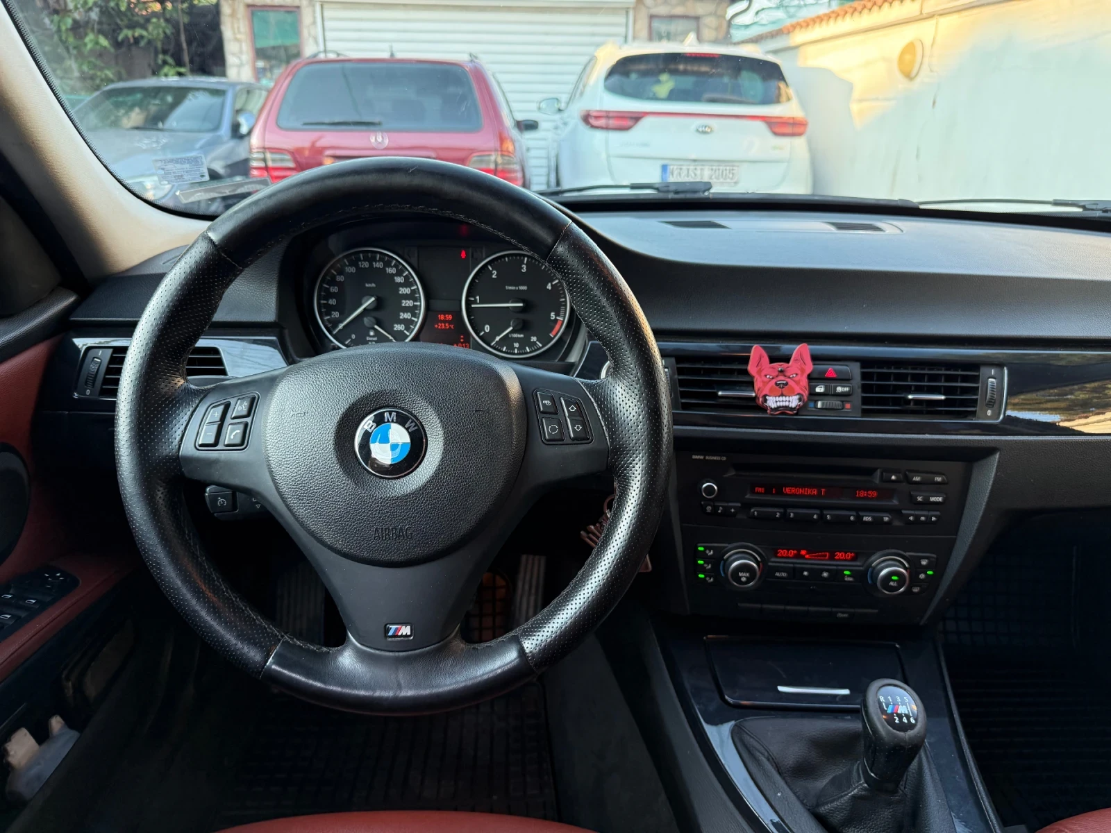 BMW 318 E91 - изображение 9