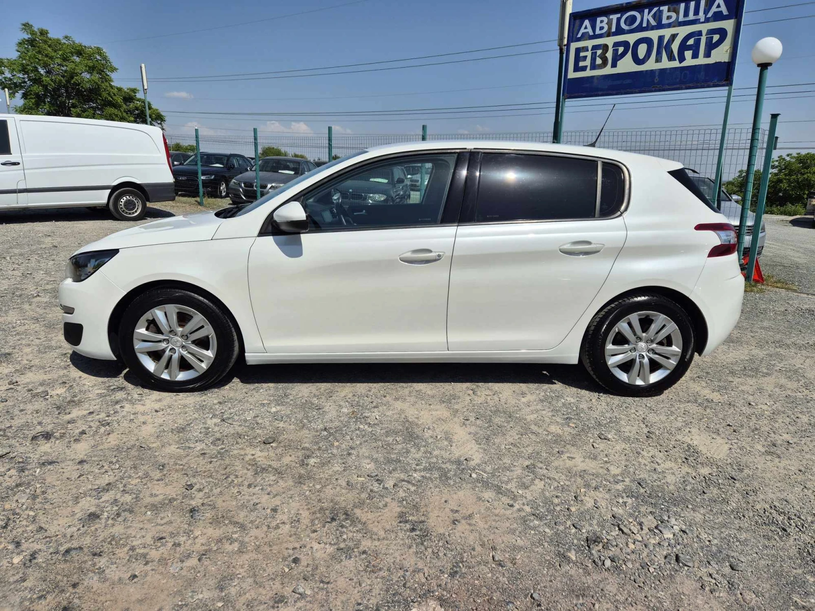 Peugeot 308 2.0HDI Автомат 150кс - изображение 2