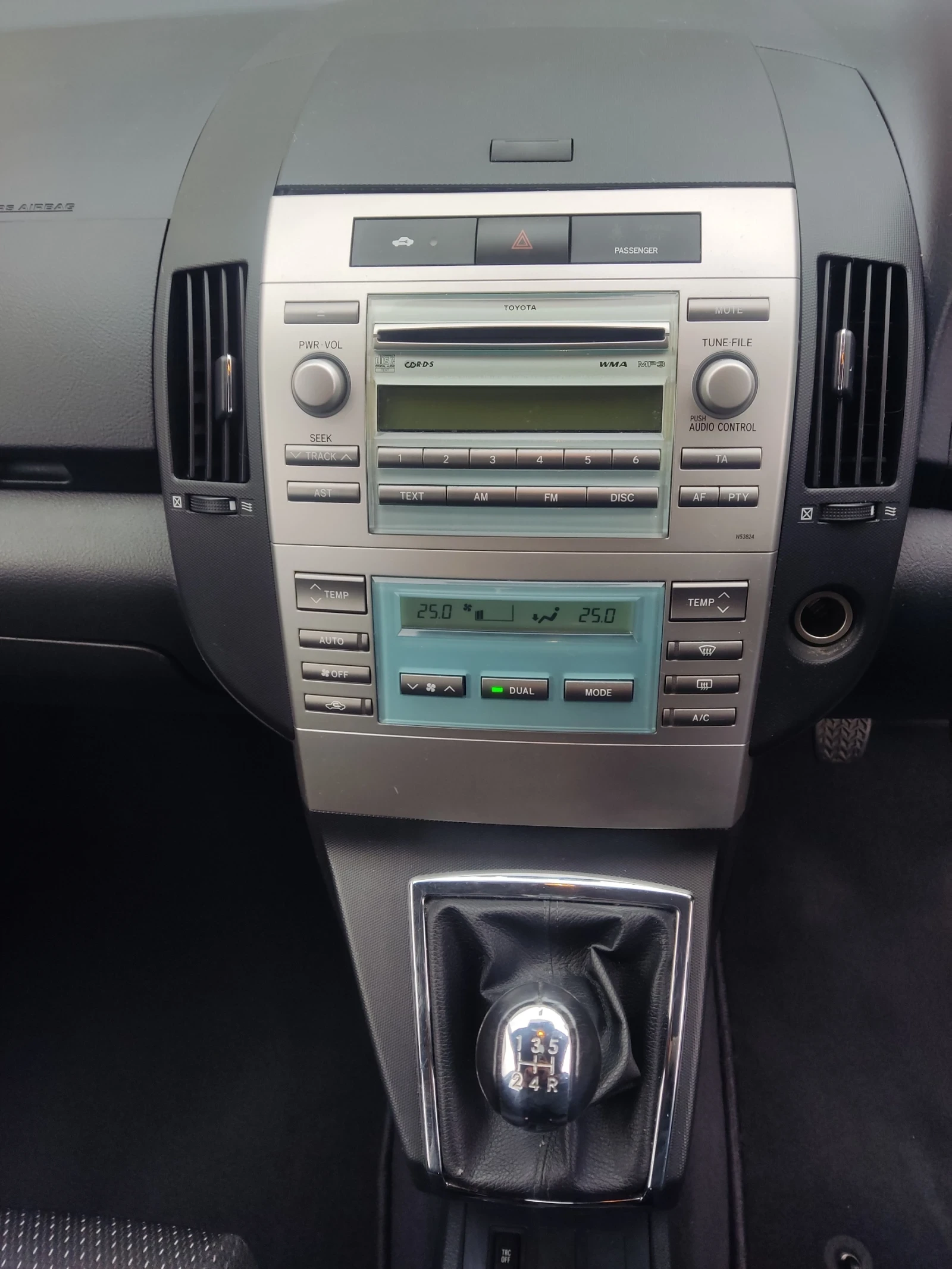 Toyota Corolla verso  - изображение 5