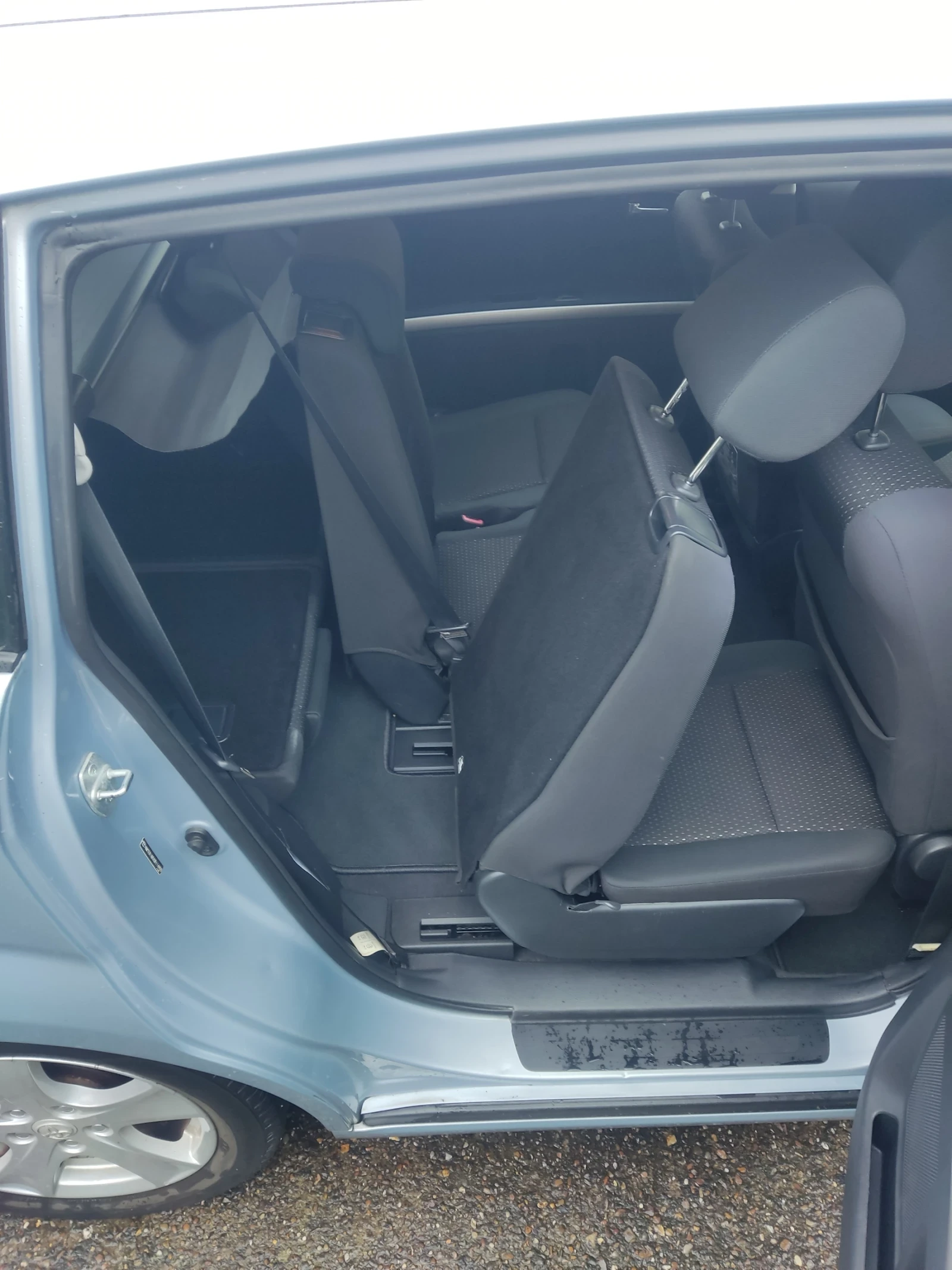 Toyota Corolla verso  - изображение 4