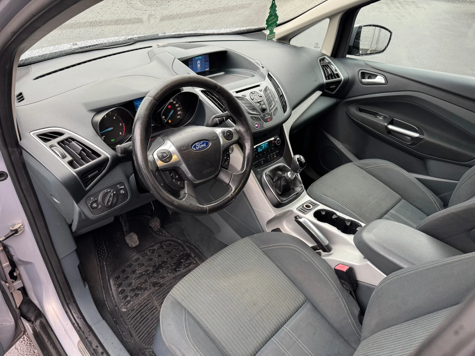 Ford C-max 1.6 TDCi 116k.c. * Navi * Keyless * Bluetooth * AU | Mobile.bg � ����������� 9