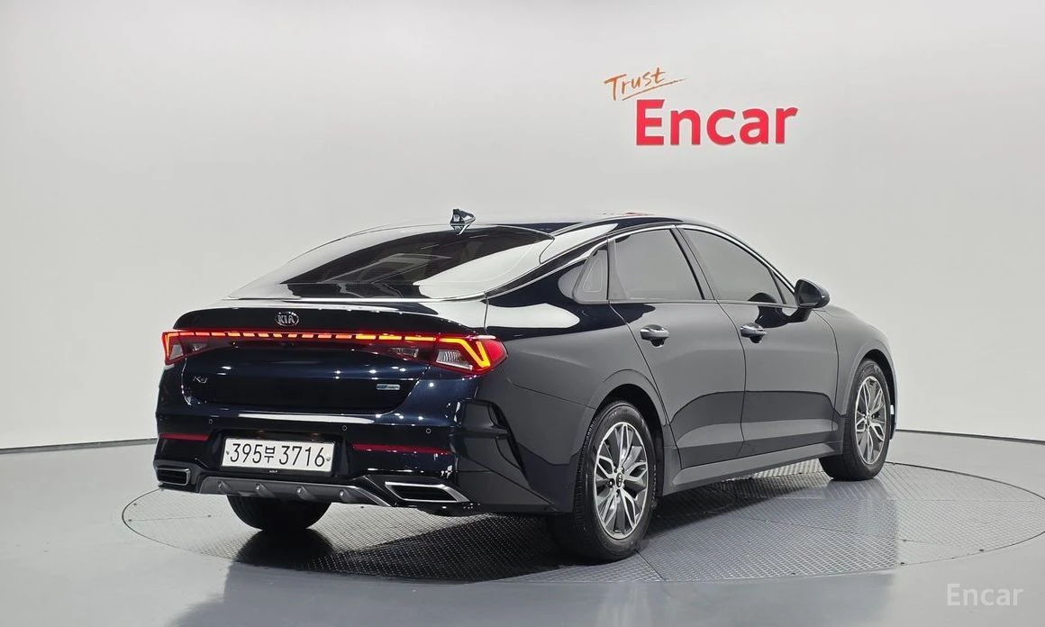 Kia K5  - изображение 2