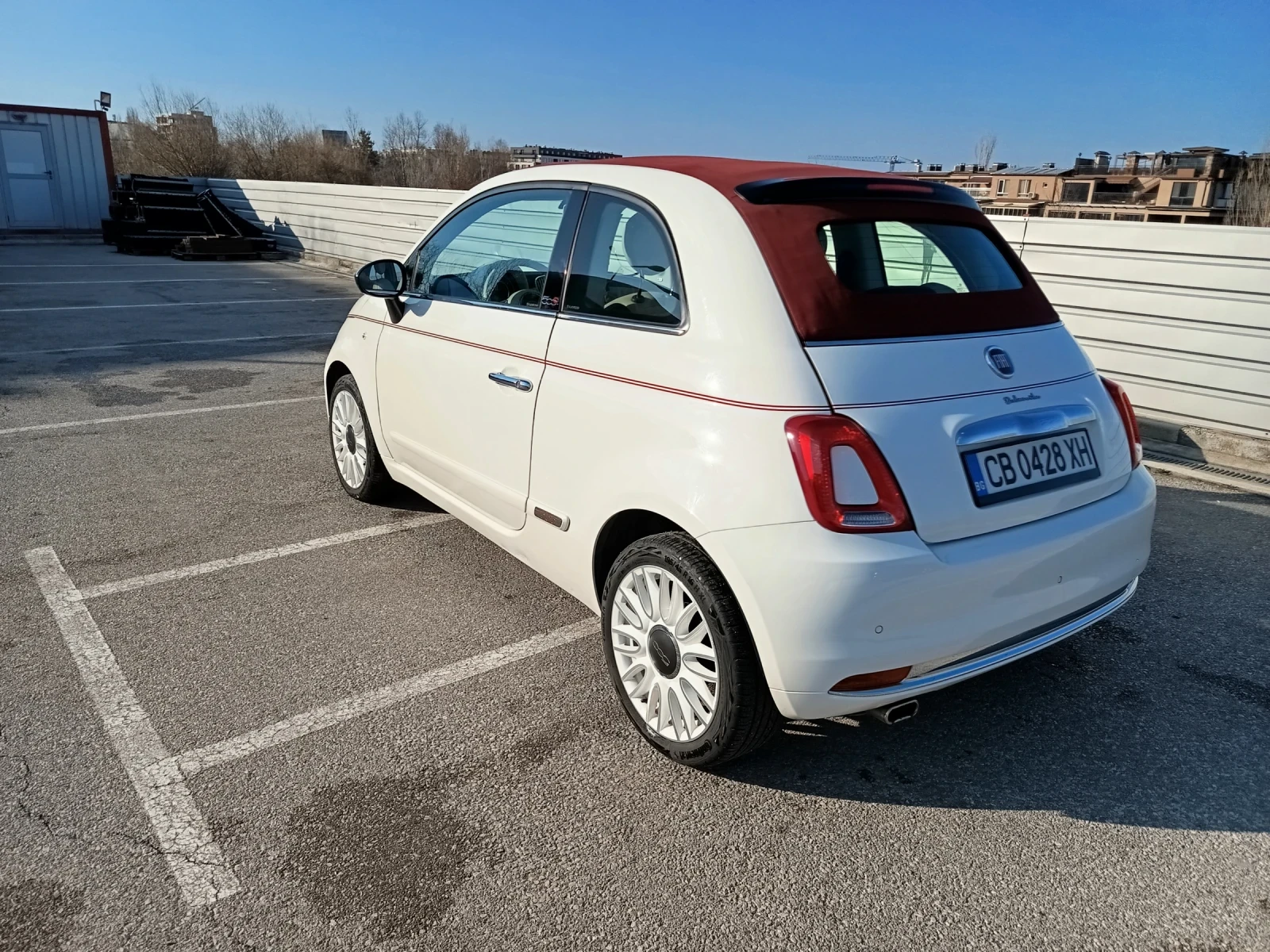 Fiat 500 DolceVita, снимка 4 - Автомобили и джипове - 53848567