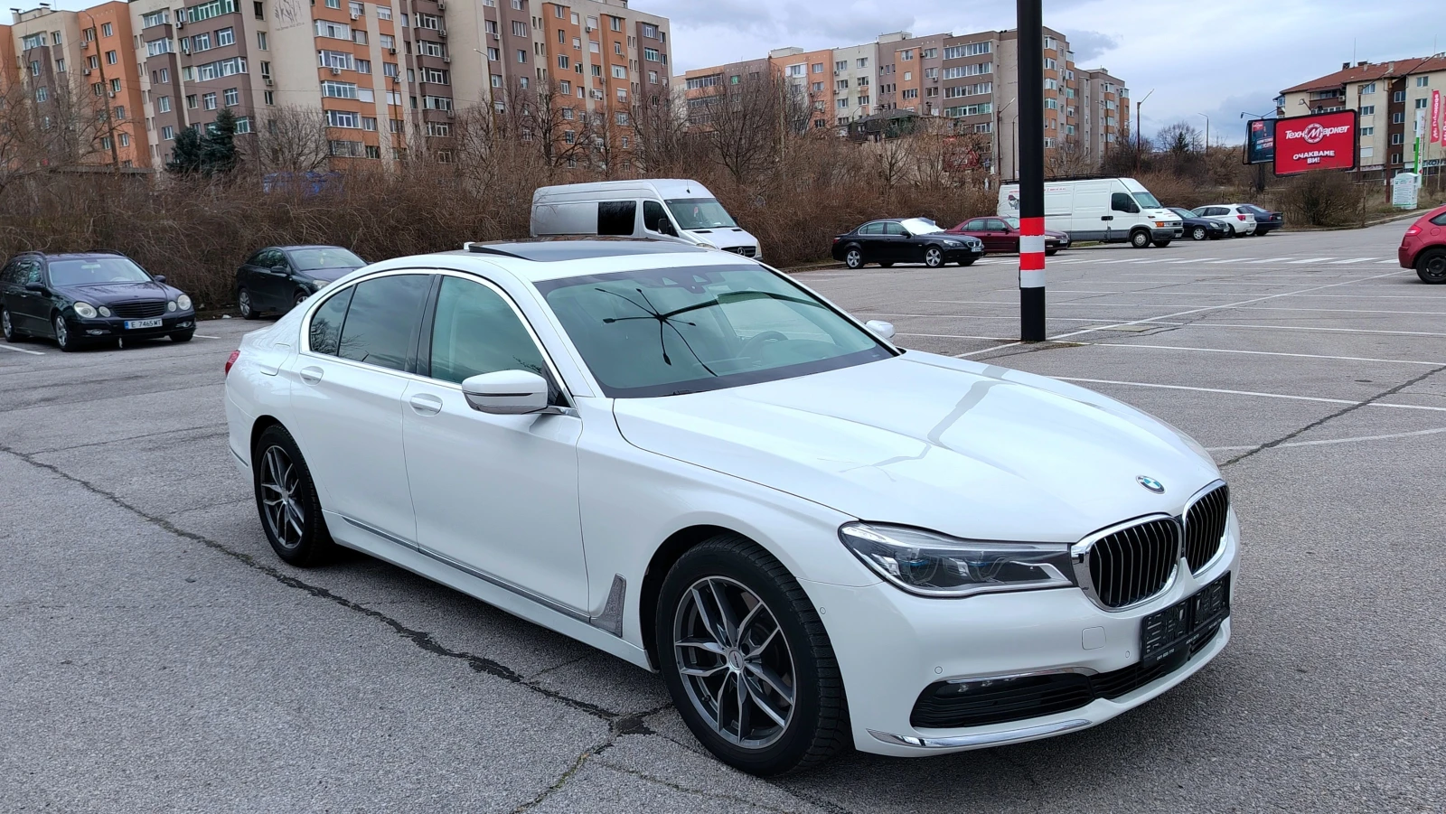 BMW 730 Xd G11, снимка 8 - Автомобили и джипове - 54022089